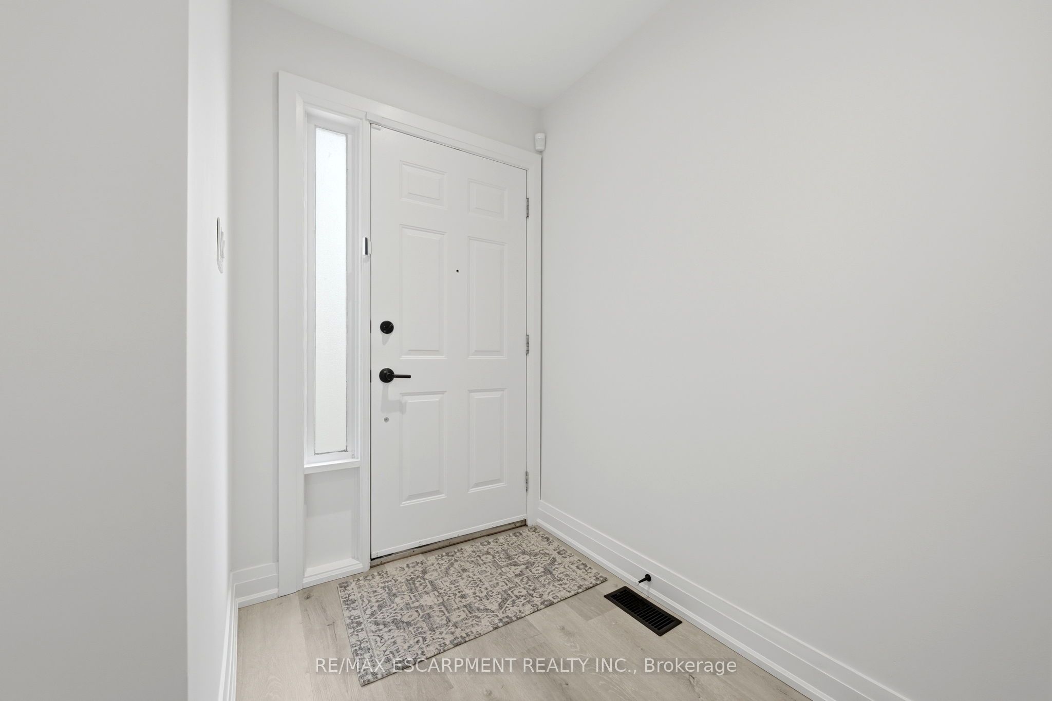 Additional image 5 of 17-3079 Fifth Line W, Mississauga, ON, L5L 3T1