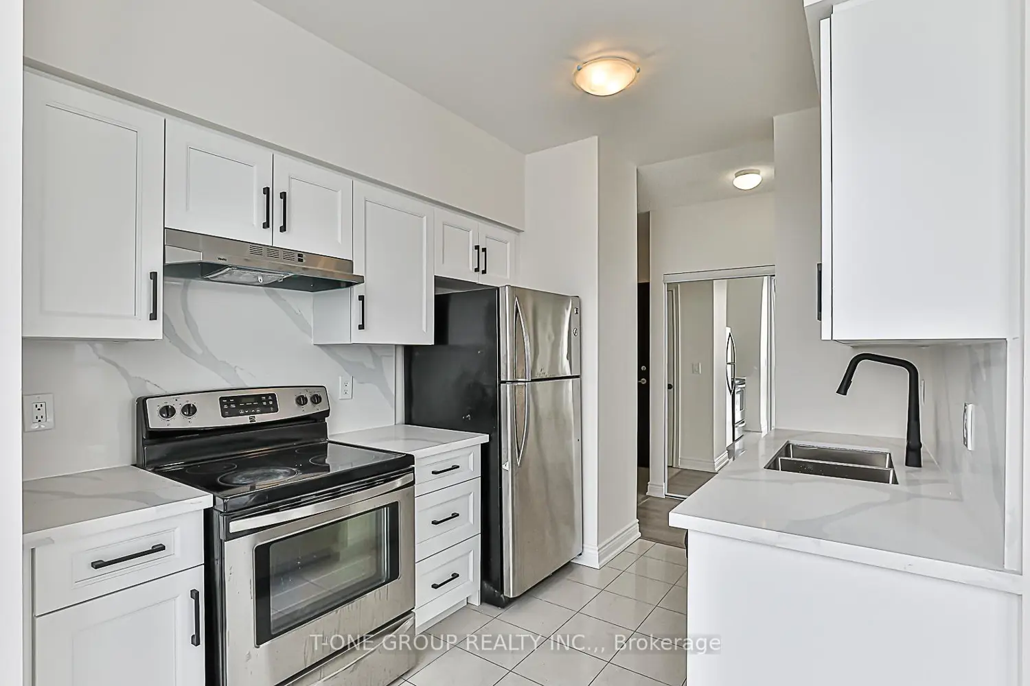 Additional image 3 of 50 Brian Harrison Way Ph5-3803
