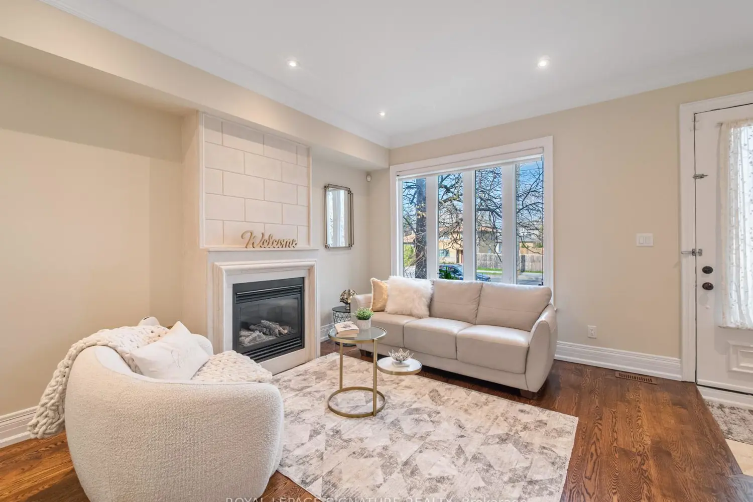 Additional image 3 of 3002 Bayview Avenue