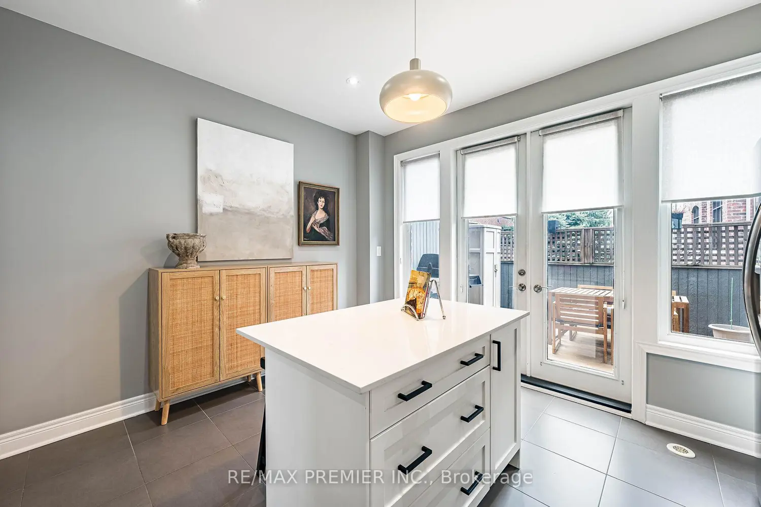 Additional image 3 of 8321 Kipling Avenue 16