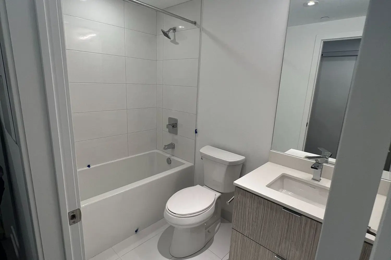 Additional image 7 of 395 Bloor Street 2609