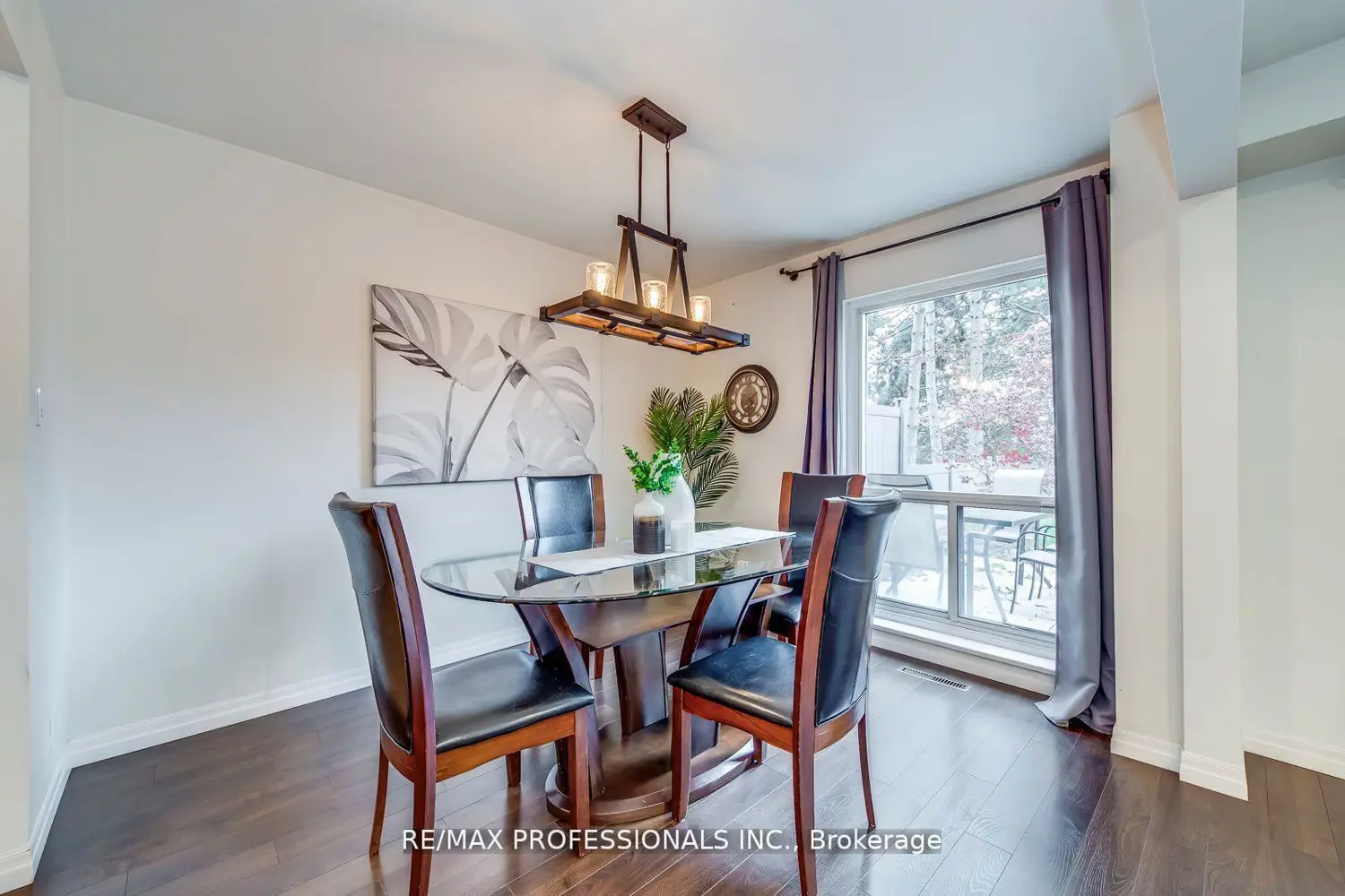 Additional image 7 of 4345 Bloor Street 51
