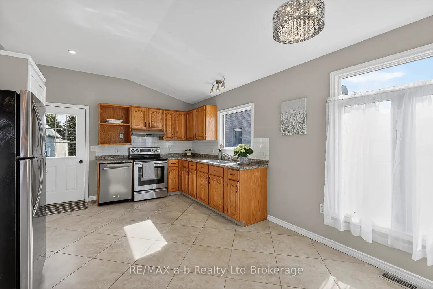 Additional image 9 of 191 Whiting Street