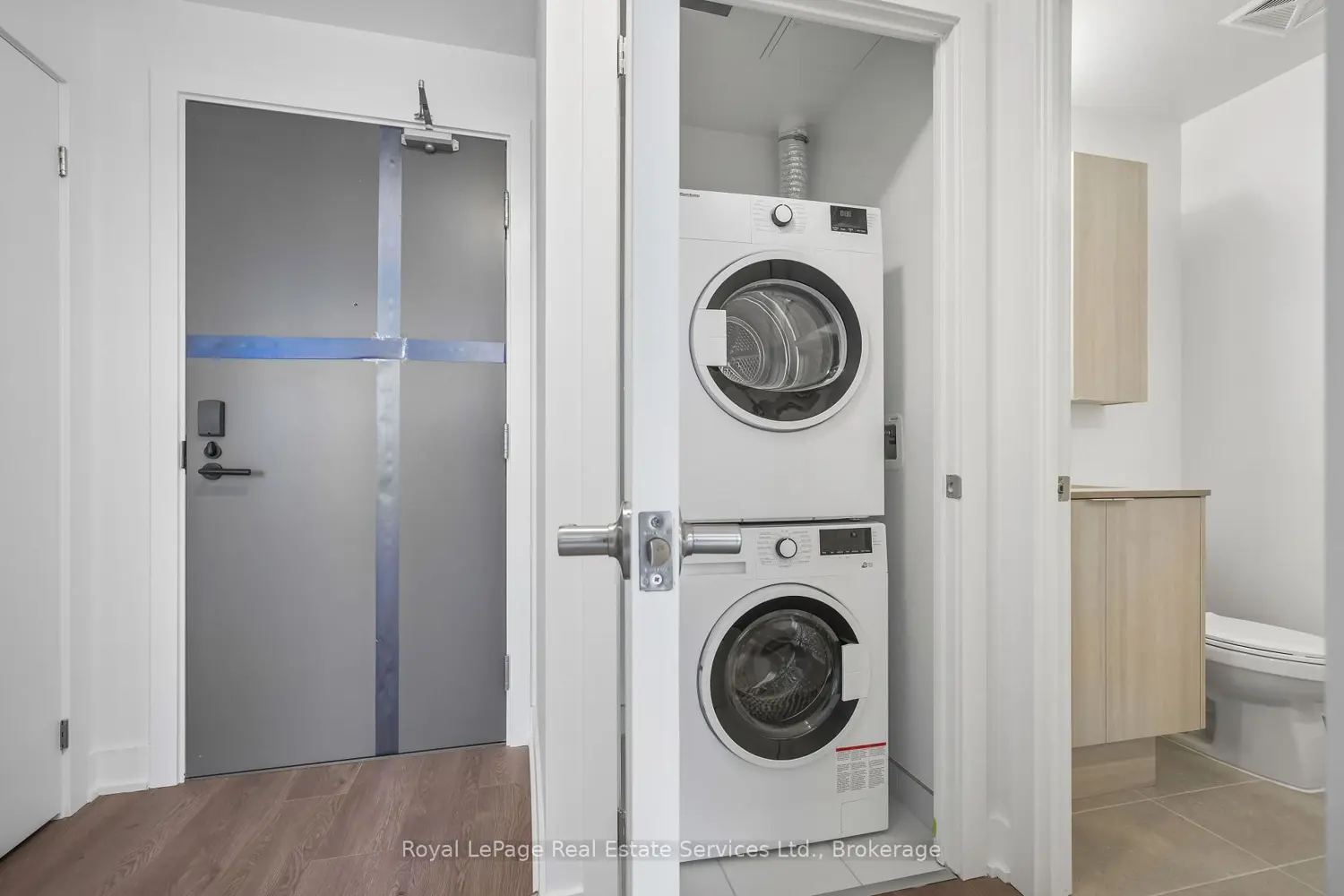 Additional image 17 of 2088 James Street 711