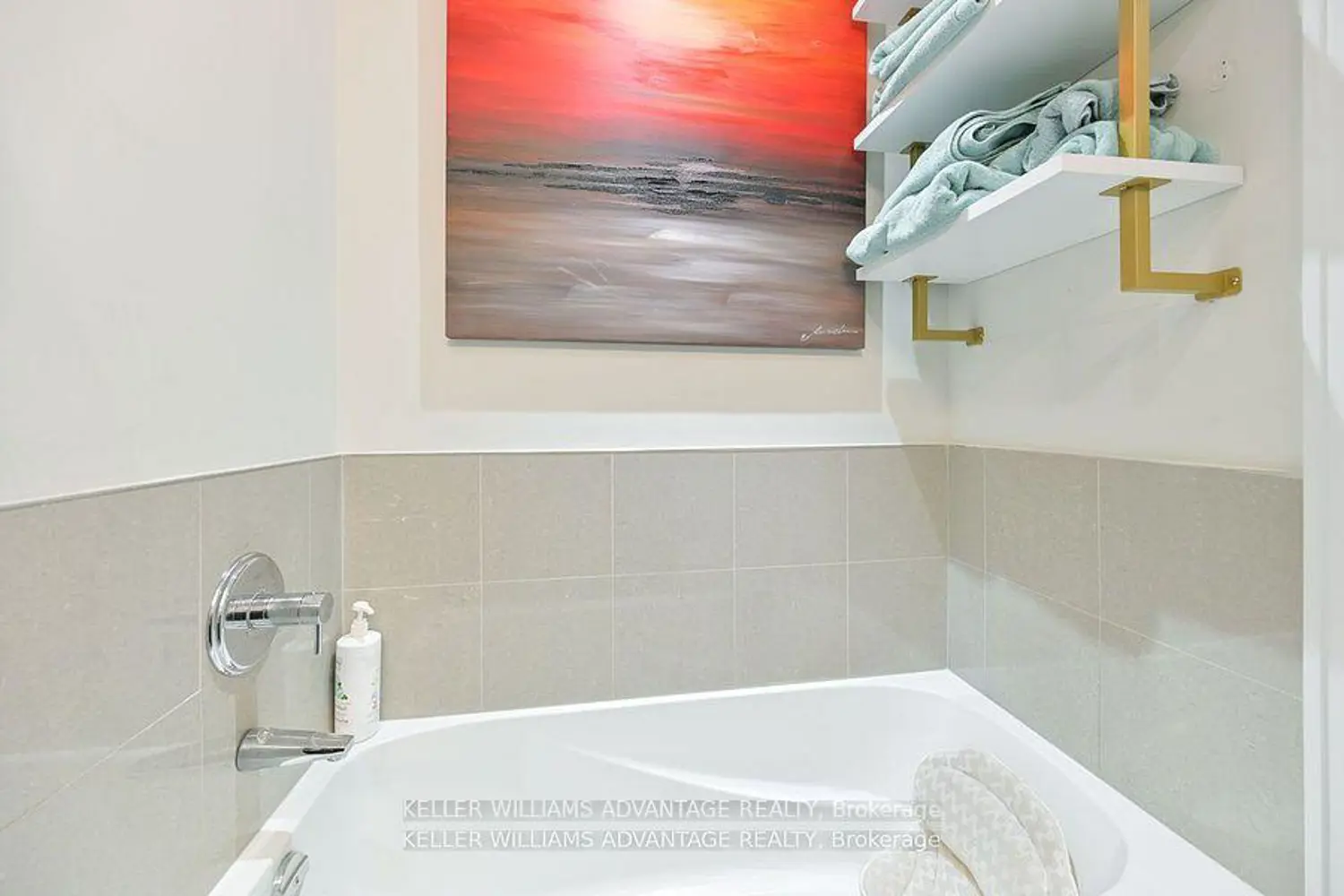 Additional image 11 of 29 Queens Quay 616