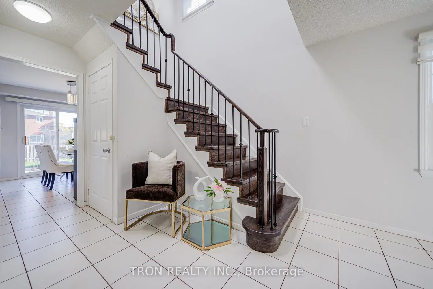 Additional image 3 of 256 Alexmuir Boulevard