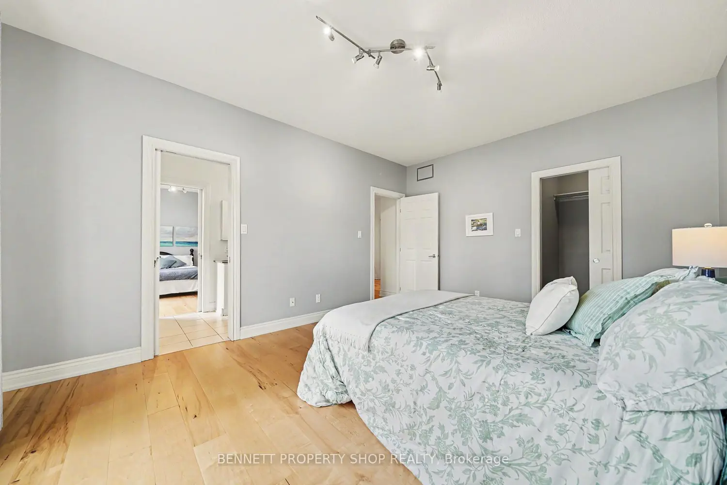 Additional image 11 of 33 D'arcys Way