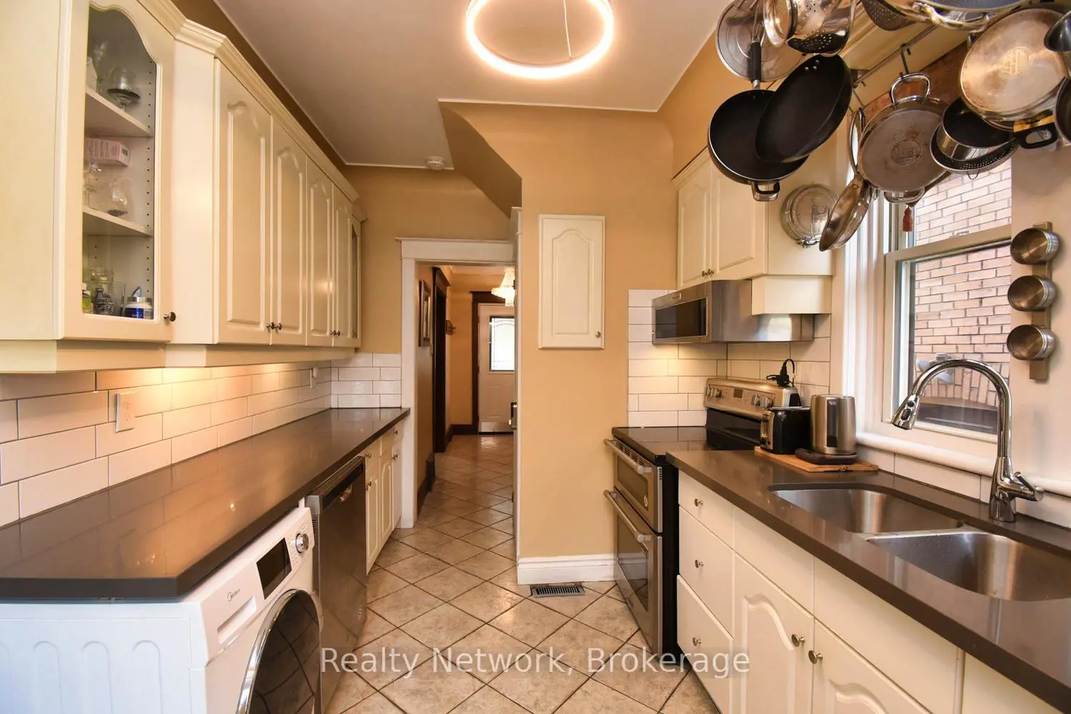 Additional image 10 of 522 Aberdeen Avenue