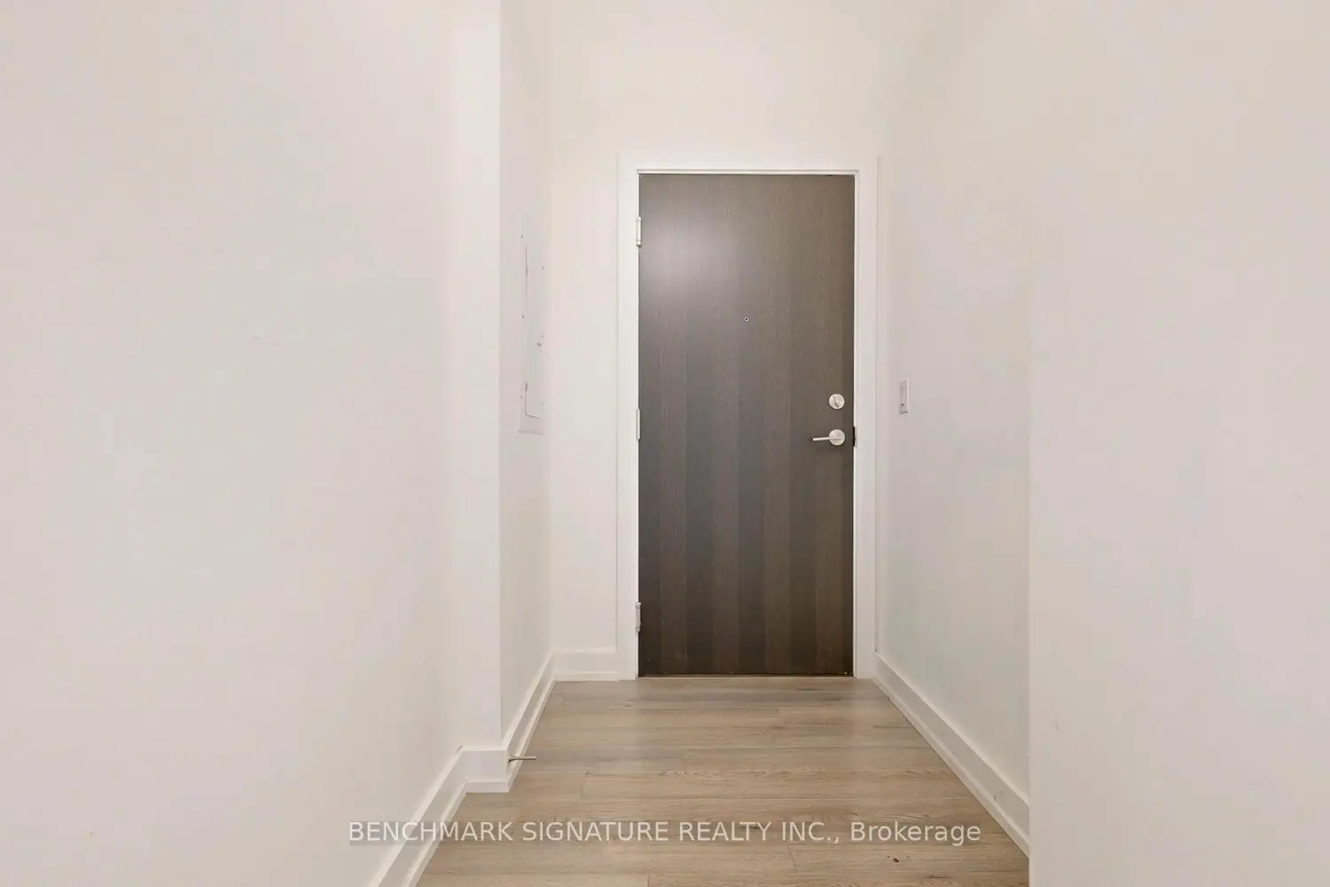 Additional image 12 of 6 Parkwood Avenue Th106