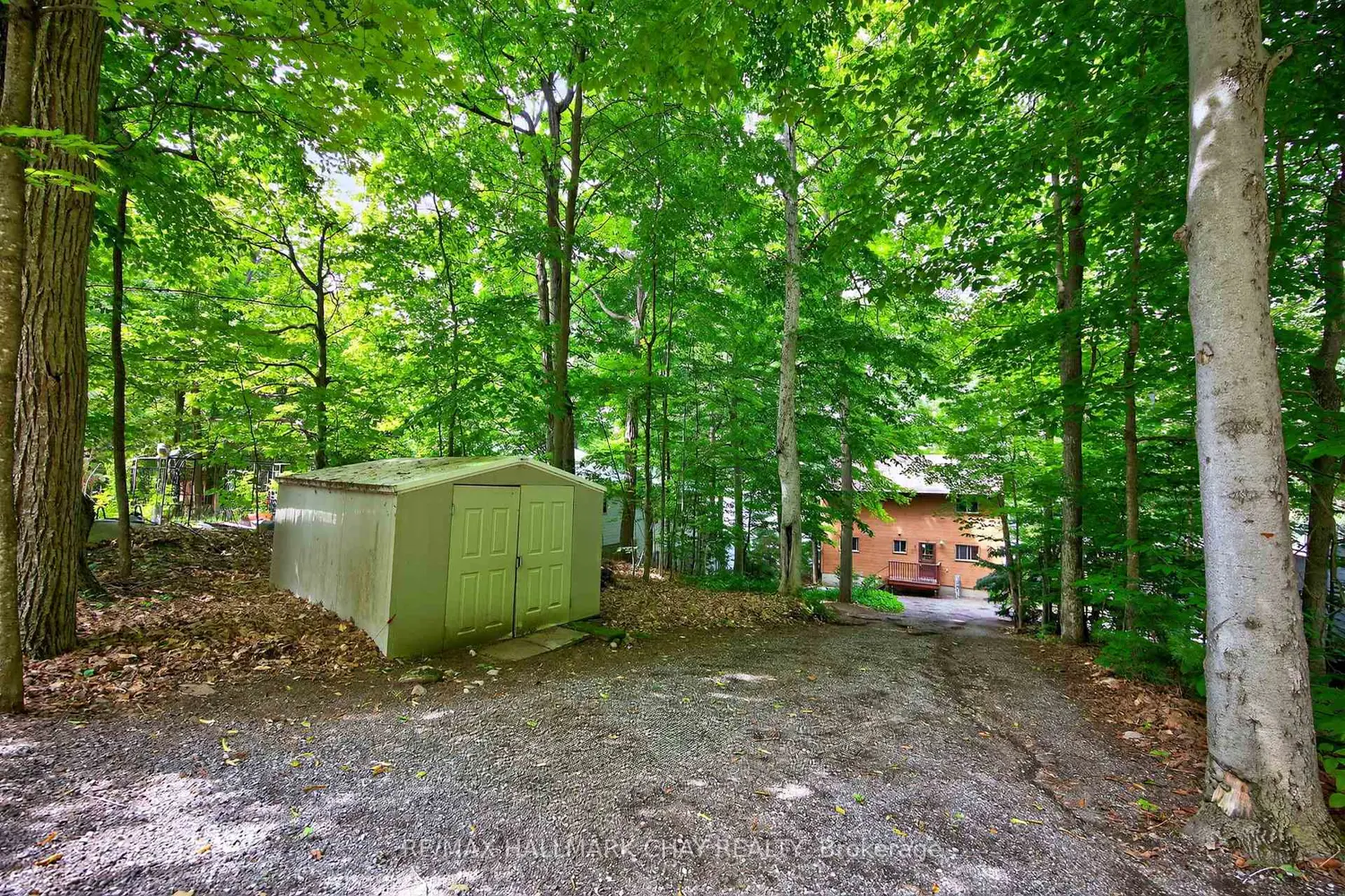 Additional image 16 of 176 Farlain Lake Road