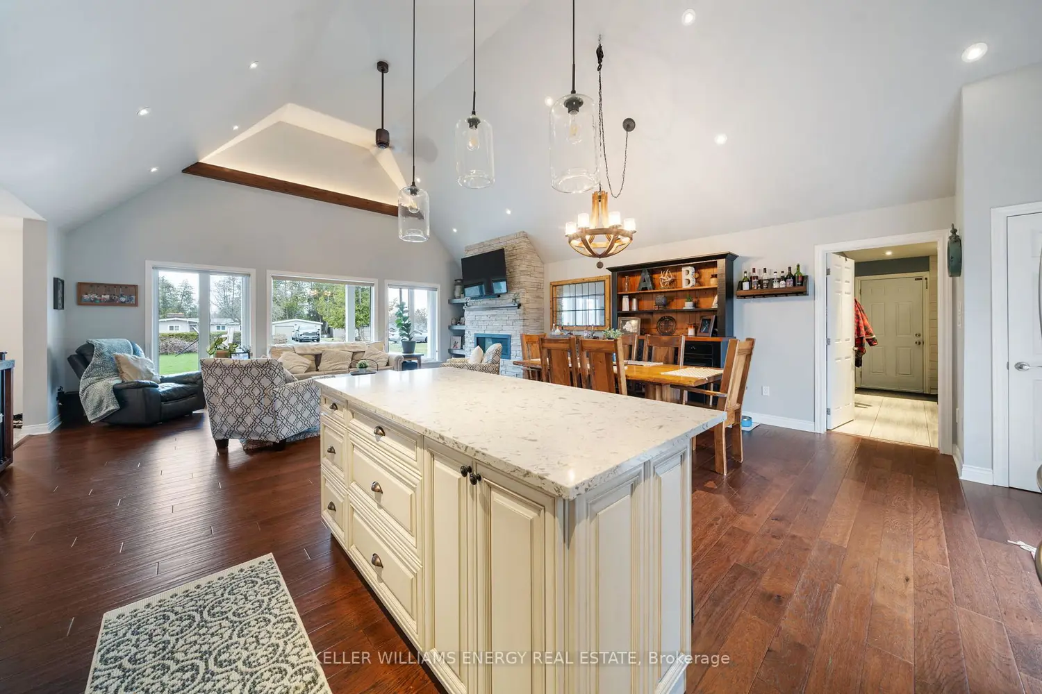 Additional image 9 of 20 Lagoon Drive