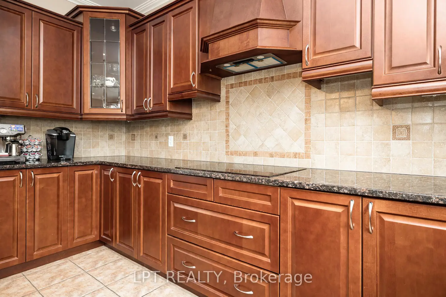 415 Landswood Way photo 5