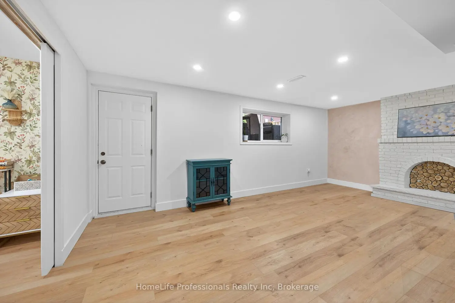 Additional image 11 of 8 Forestgate Drive