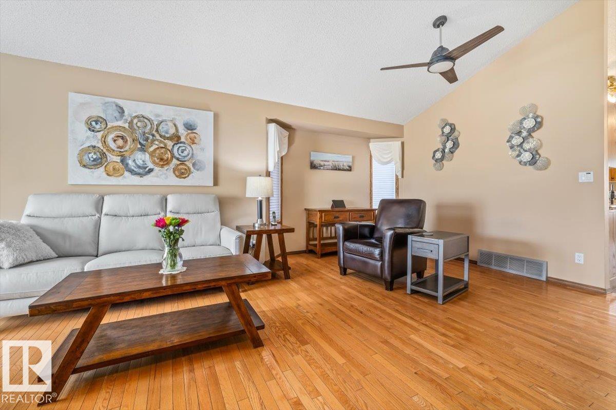 Additional image 6 of 5611 152b Avenue NW, Edmonton, AB, T5A4X8