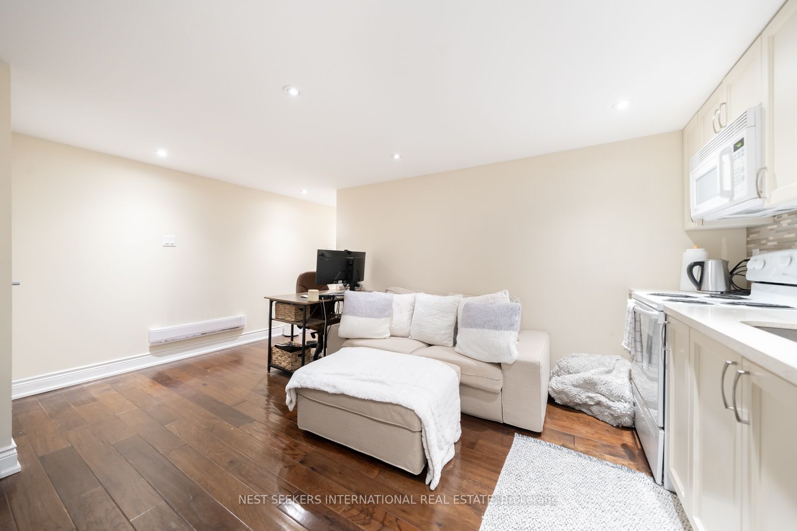 Additional image 5 of 7-963 Avenue Road, Toronto, ON, M5P 2K9
