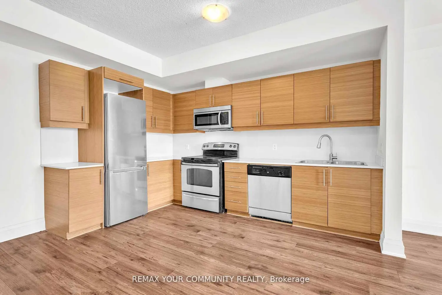 Additional image 7 of 222 Finch Avenue 306
