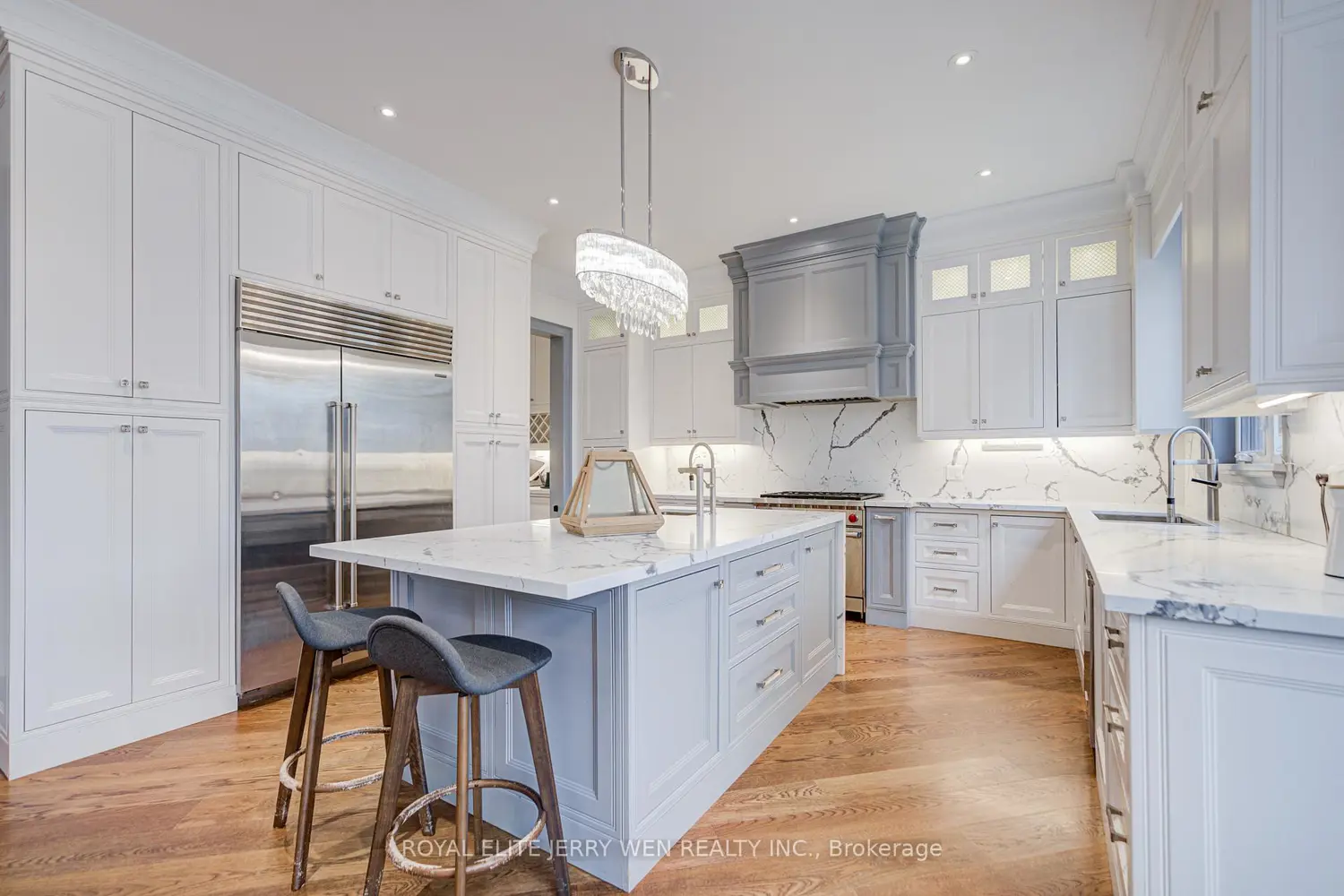 Additional image 6 of 300 Upper Highland Crescent