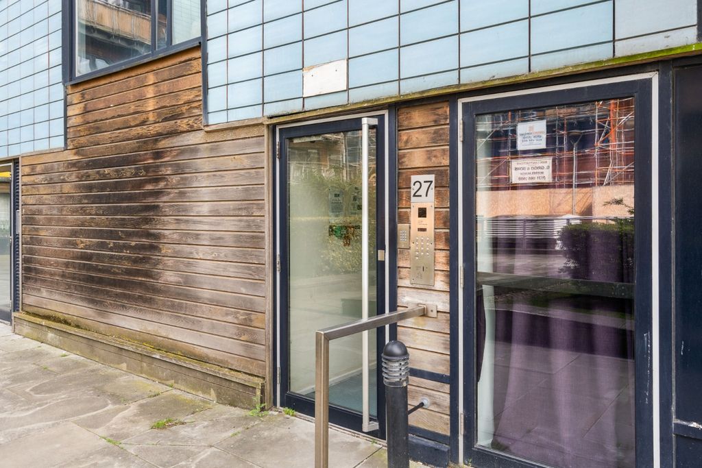 Additional image 7 of 2 bed flat to rentBreadalbane Street, Leith, Edinburgh EH6