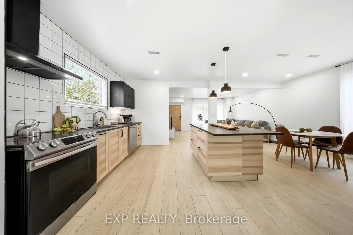Additional image 11 of 200 Madison Avenue