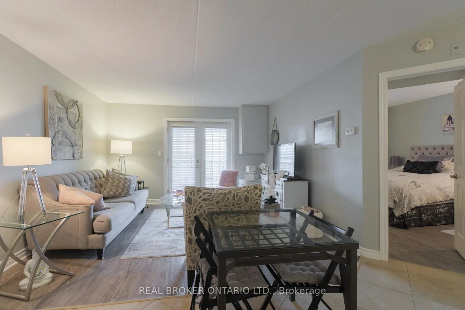 Additional image 14 of 2040 Cleaver Avenue 218