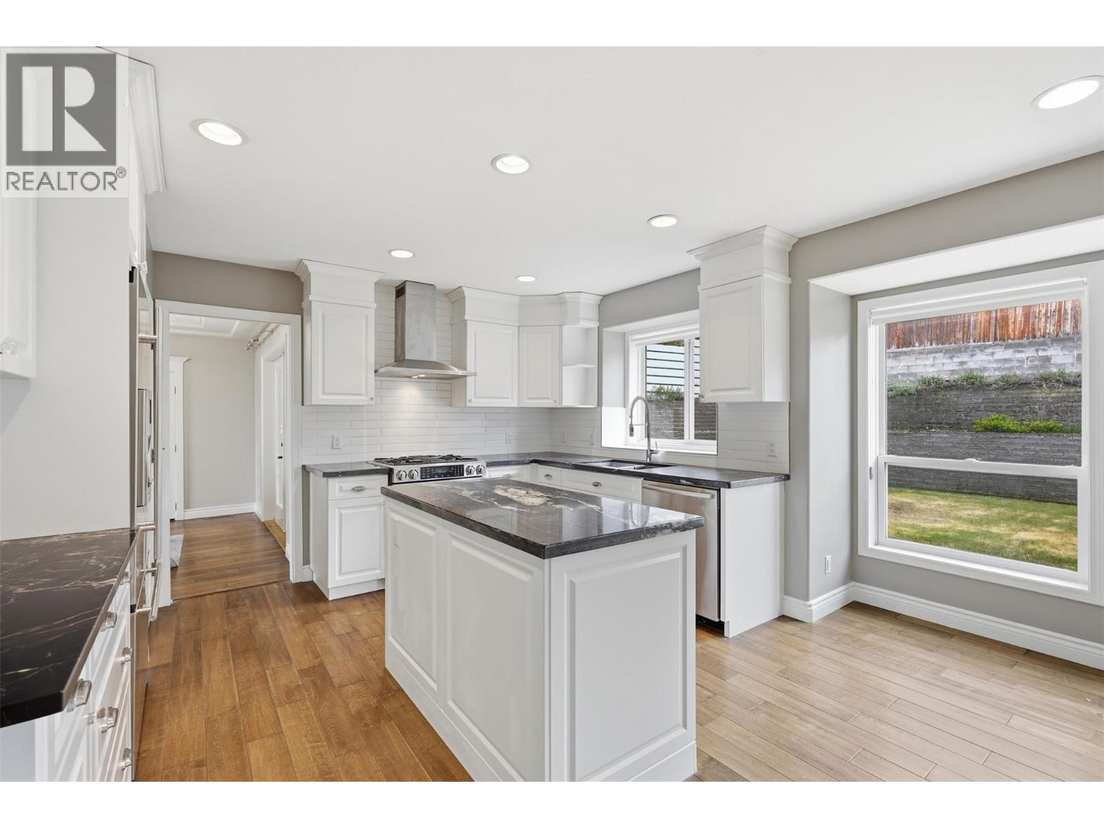 Additional image 4 of 2076 Muirfield Road, Kamloops, BC, V1S1S6
