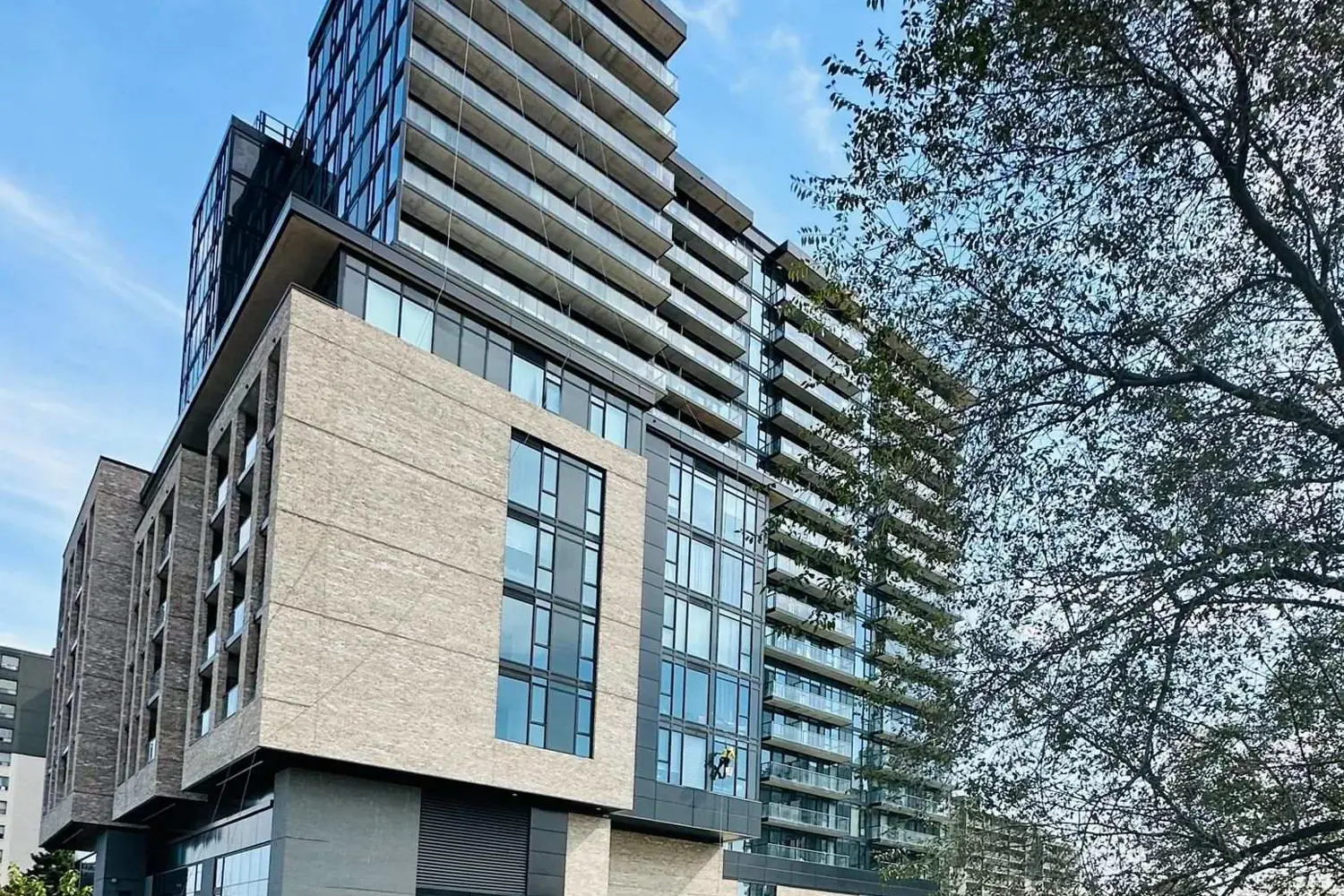 Additional image 2 of 86 Dundas Street 409