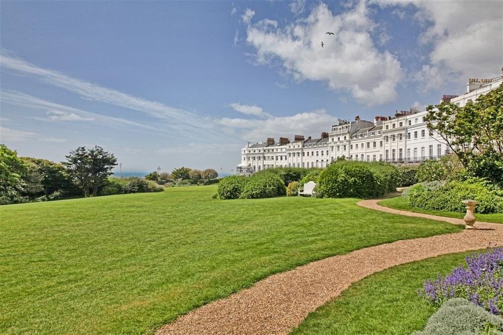 Additional image 26 of 2 bed flat to rentLewes Crescent, Brighton BN2