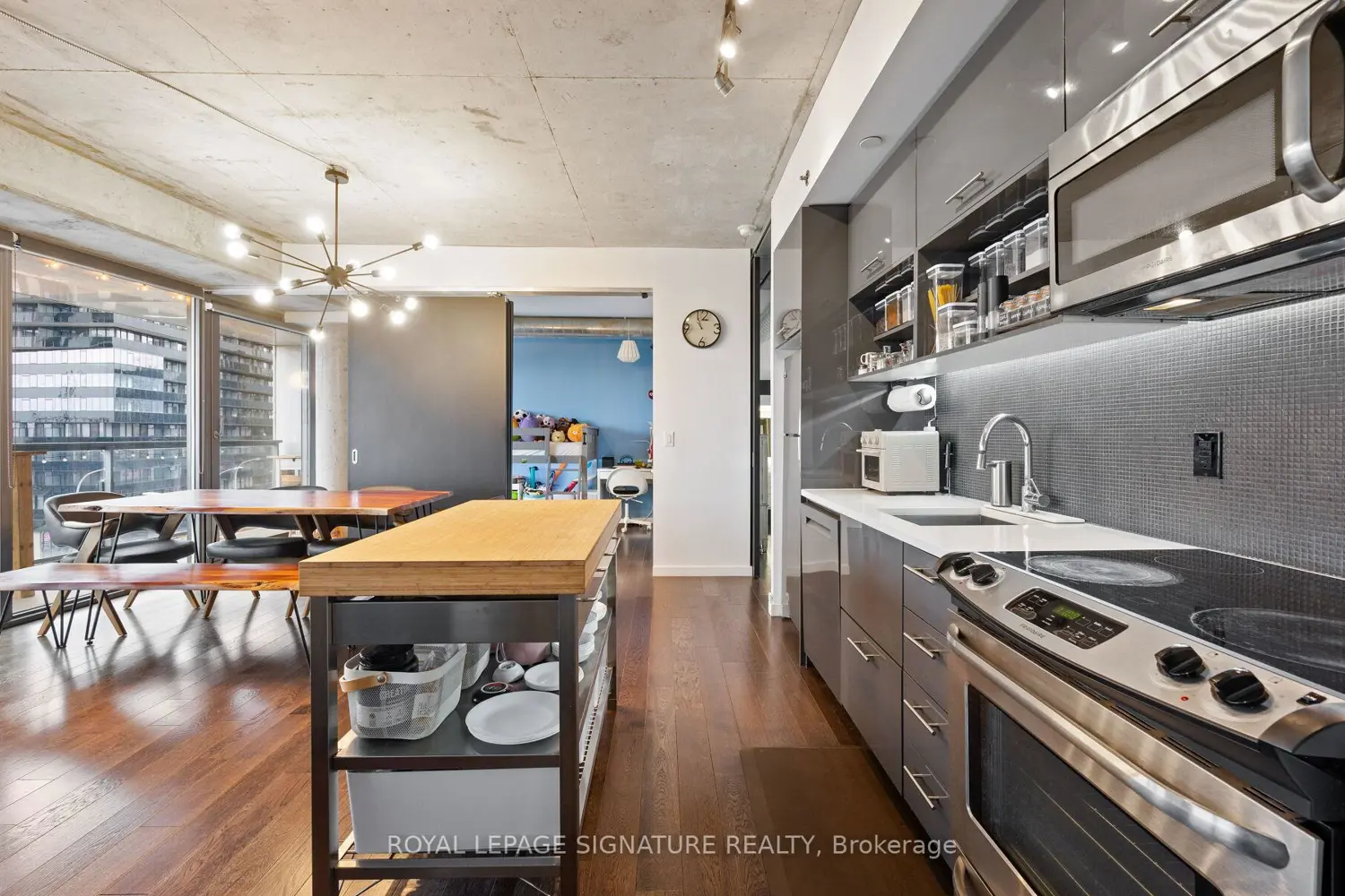 Additional image 8 of 32 Trolley Crescent 608