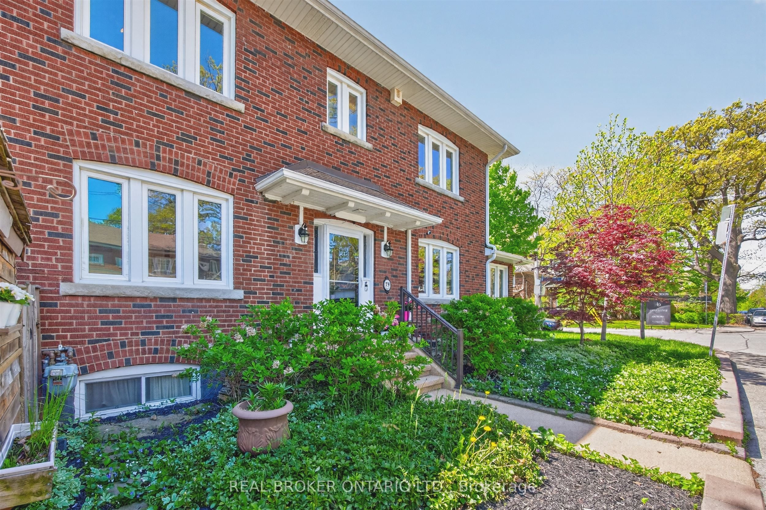 Additional image 3 of 79 Humber Trail, Toronto, ON, M6S 4C2