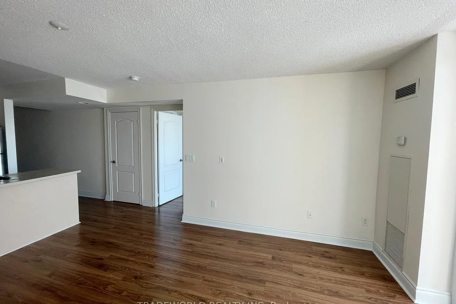 Additional image 8 of 60 Brian Harrison Way 2703
