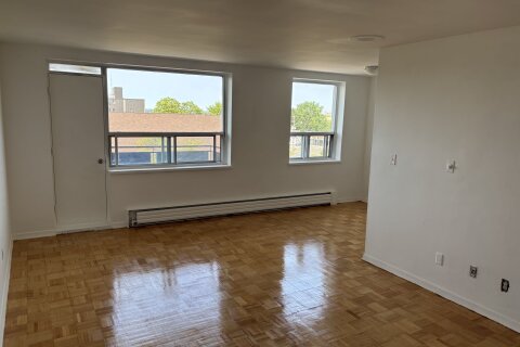 Additional image 8 of 512-1765 Lawrence Avenue E, Toronto, ON, M1R 2X8