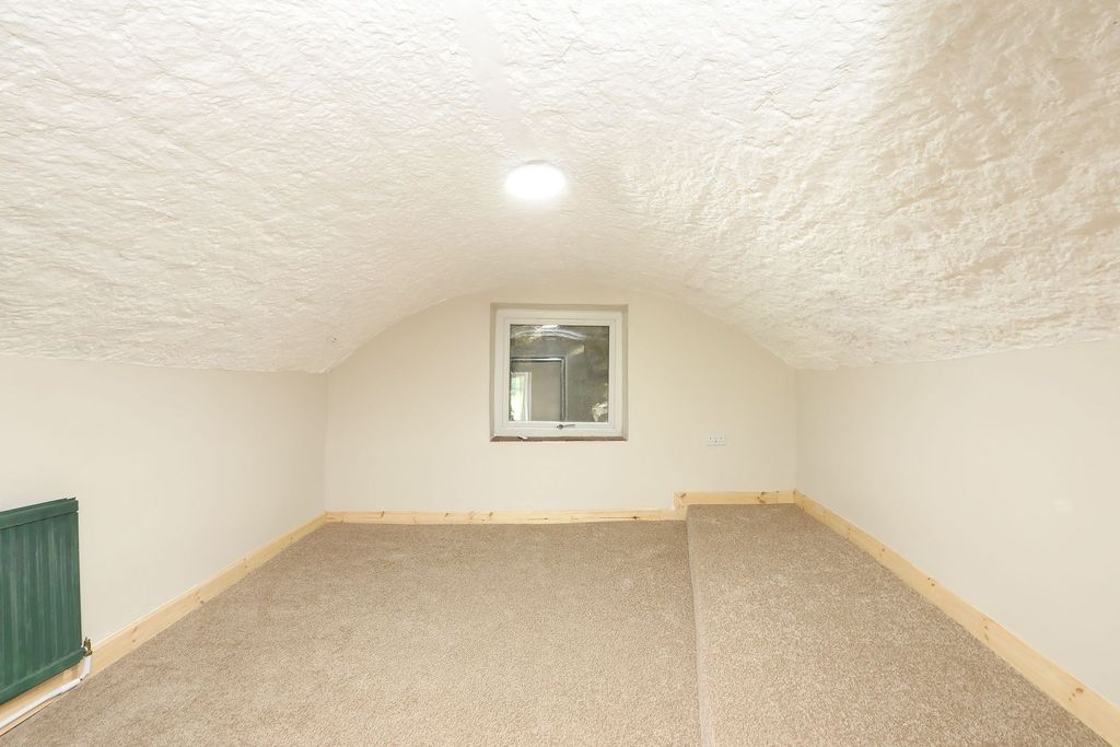 Additional image 23 of 3 bed detached house to rentHockley Lane, Ashover S45