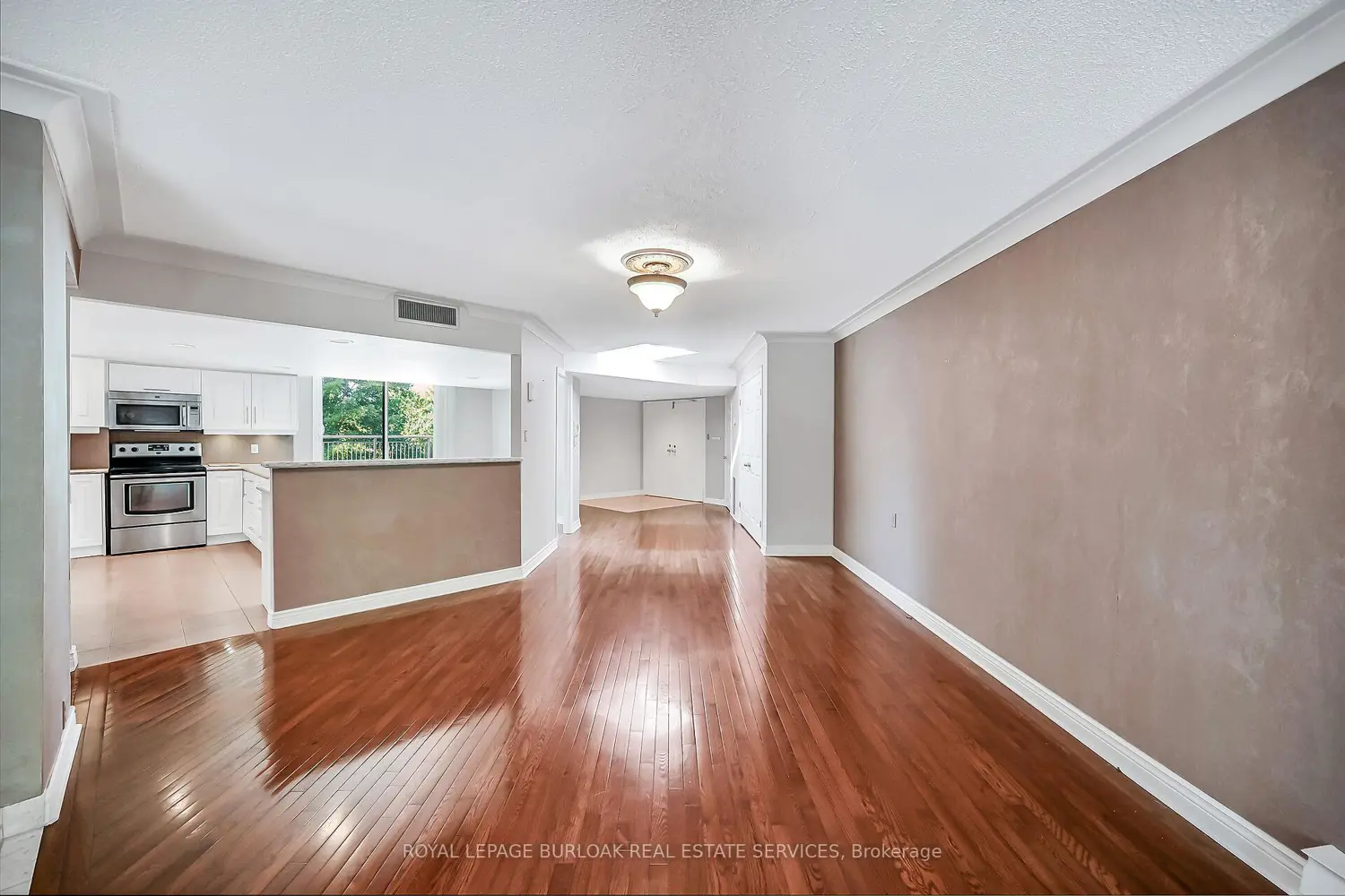 Additional image 6 of 150 Wilson Street Ph1
