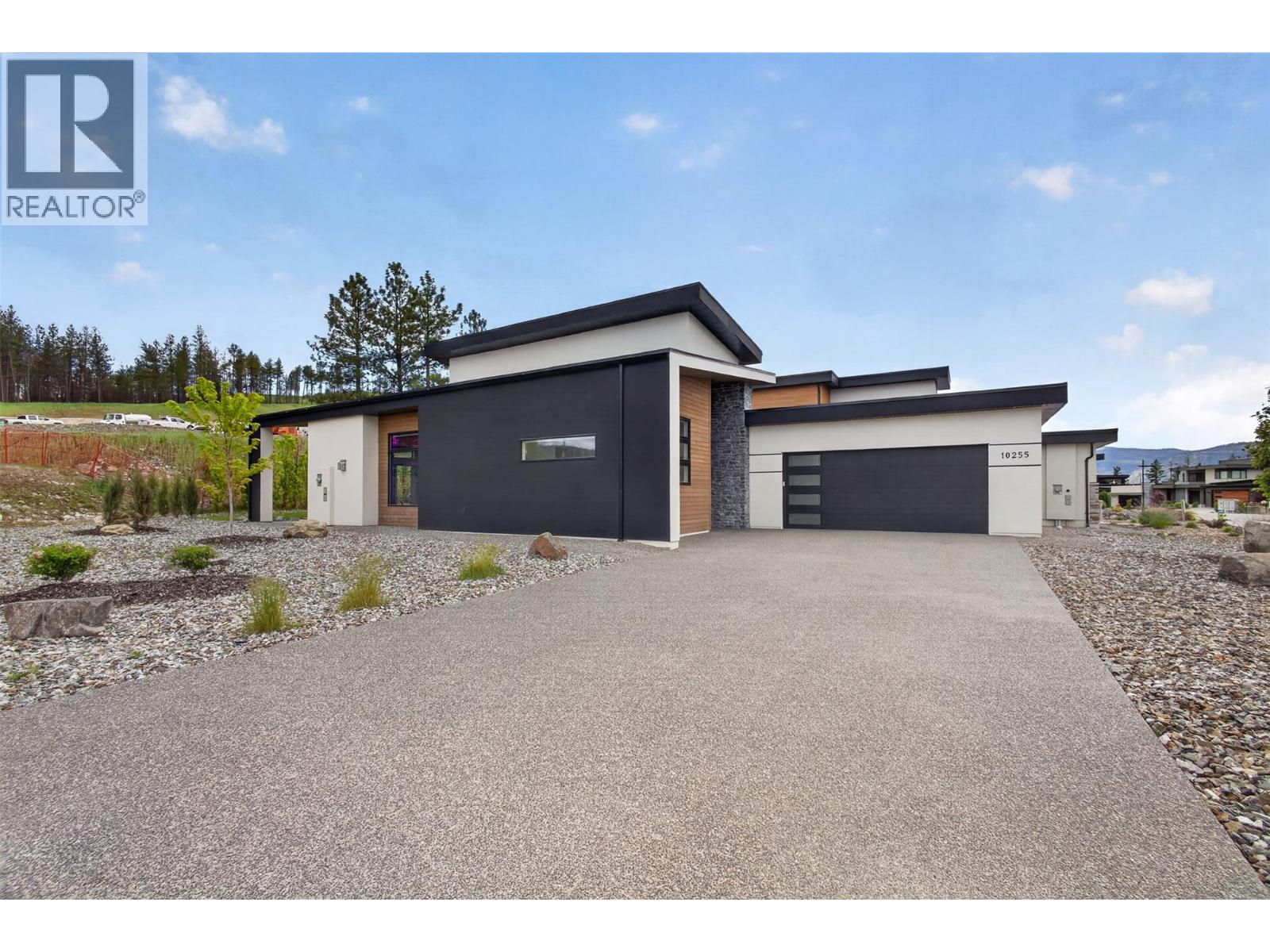 Additional image 4 of 10255 Beacon Hill Drive, Lake Country, BC, V4V0A9