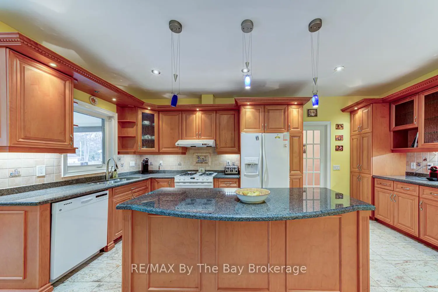Additional image 3 of 126 29Th Street