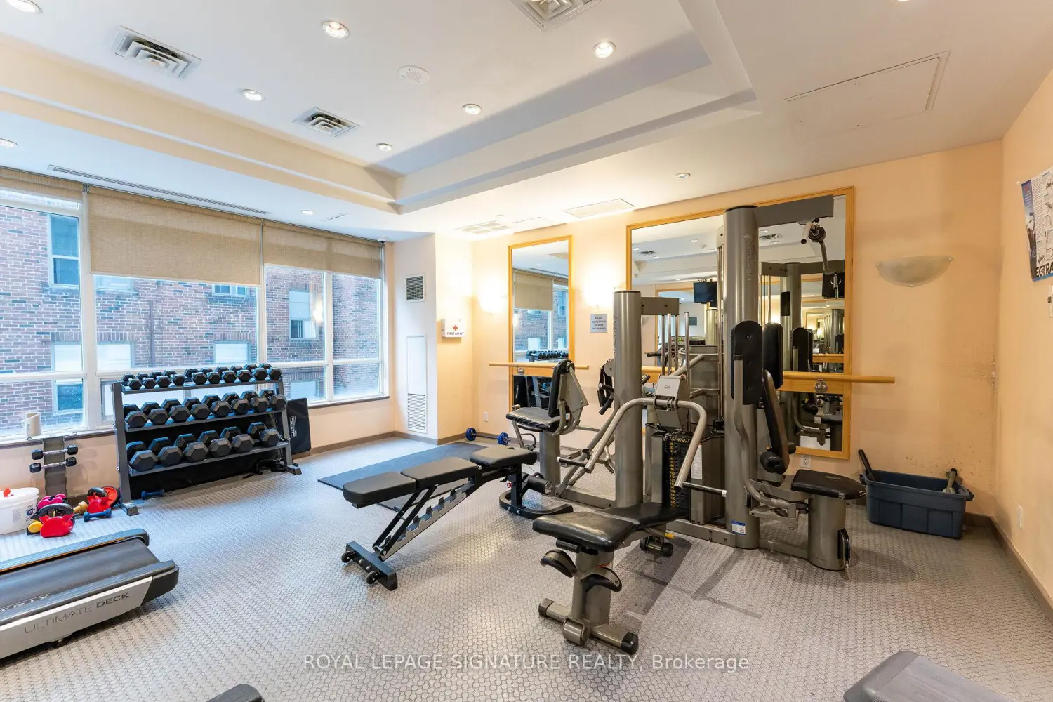 Additional image 14 of 212 Eglinton Avenue 1411