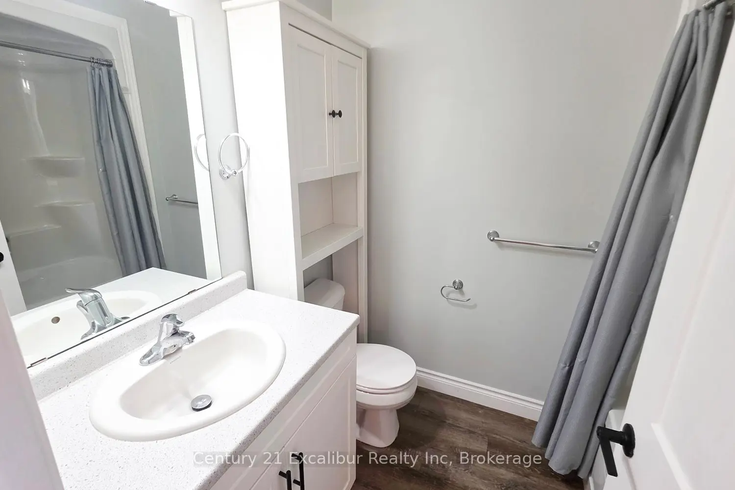 Additional image 5 of 360 Queen Street 4B