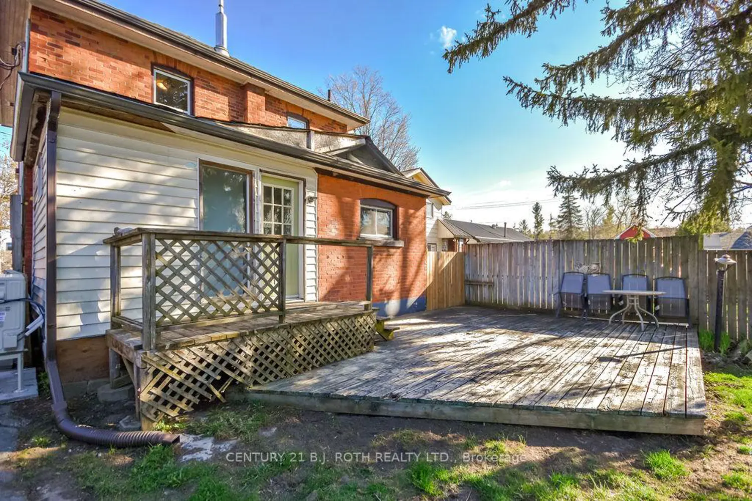 Additional image 15 of 174 Barrie Road