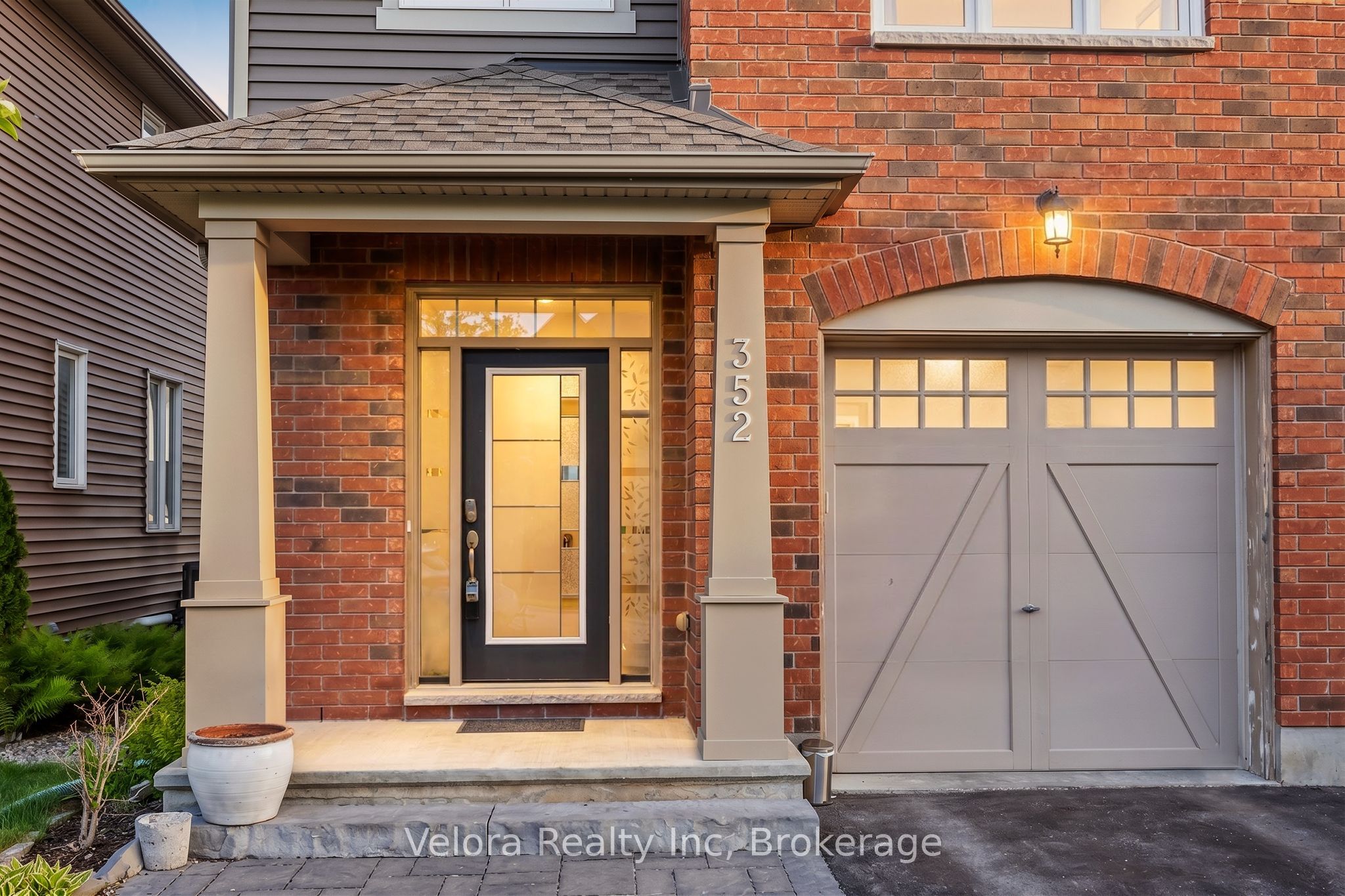 Additional image 2 of 352 Warmstone Drive, Ottawa, ON, K2S 0W3