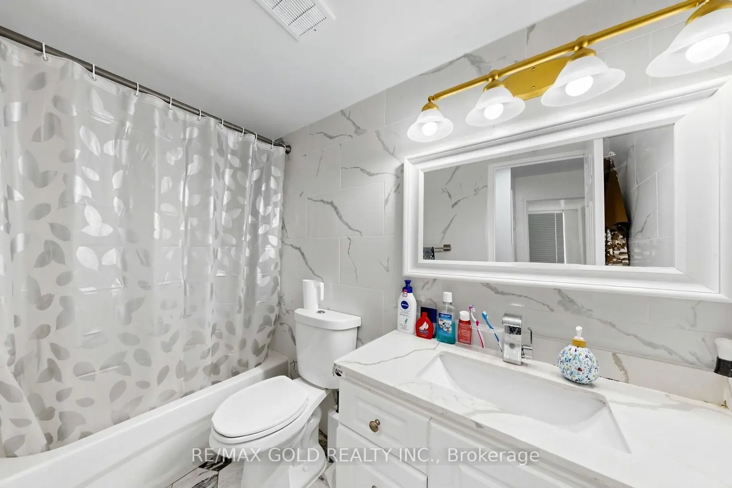 Additional image 16 of 2825 Islington Avenue 102