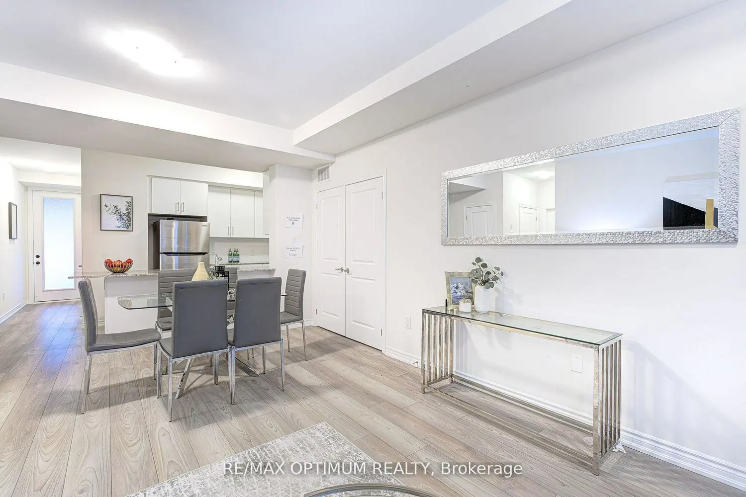 Additional image 8 of 45 Knotsberry Circle 46