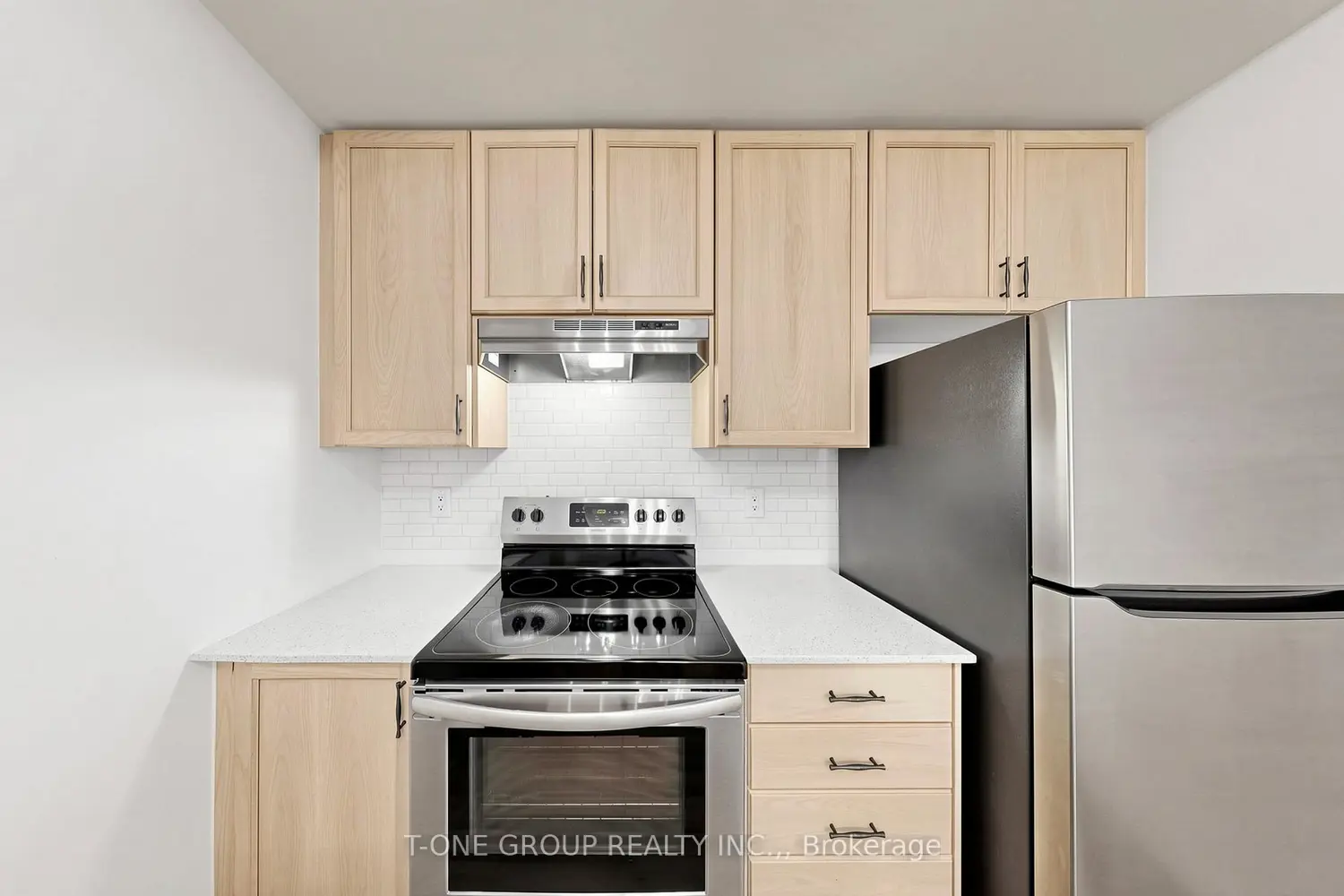 Additional image 9 of 370 Red Maple Road 106