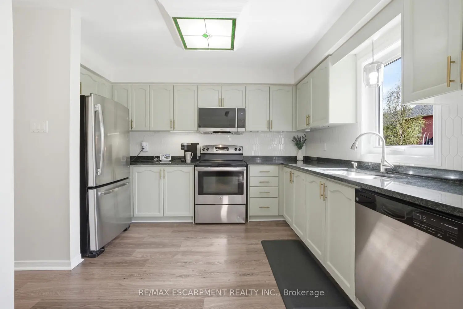 Additional image 6 of 51 Harnesworth Crescent