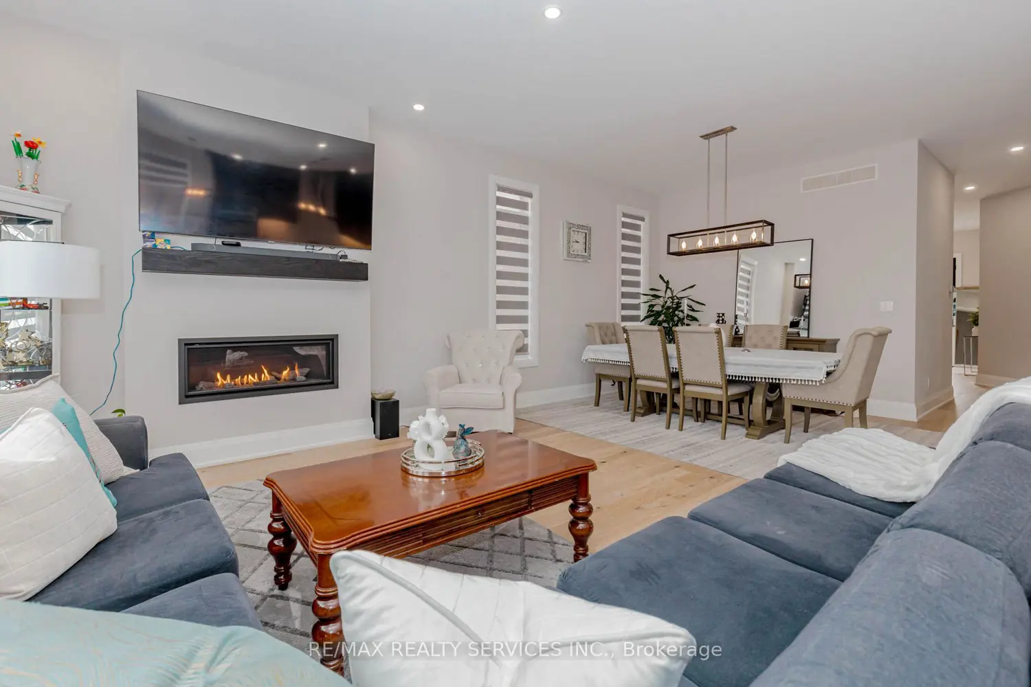 Additional image 7 of 130 Pondcliffe Drive