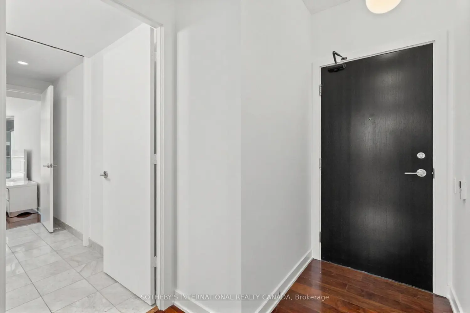 Additional image 7 of 33 Charles Street 1611