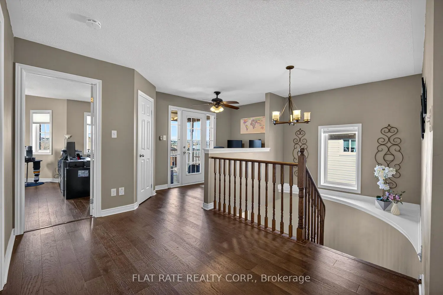Additional image 2 of 1570 Scollard Crescent