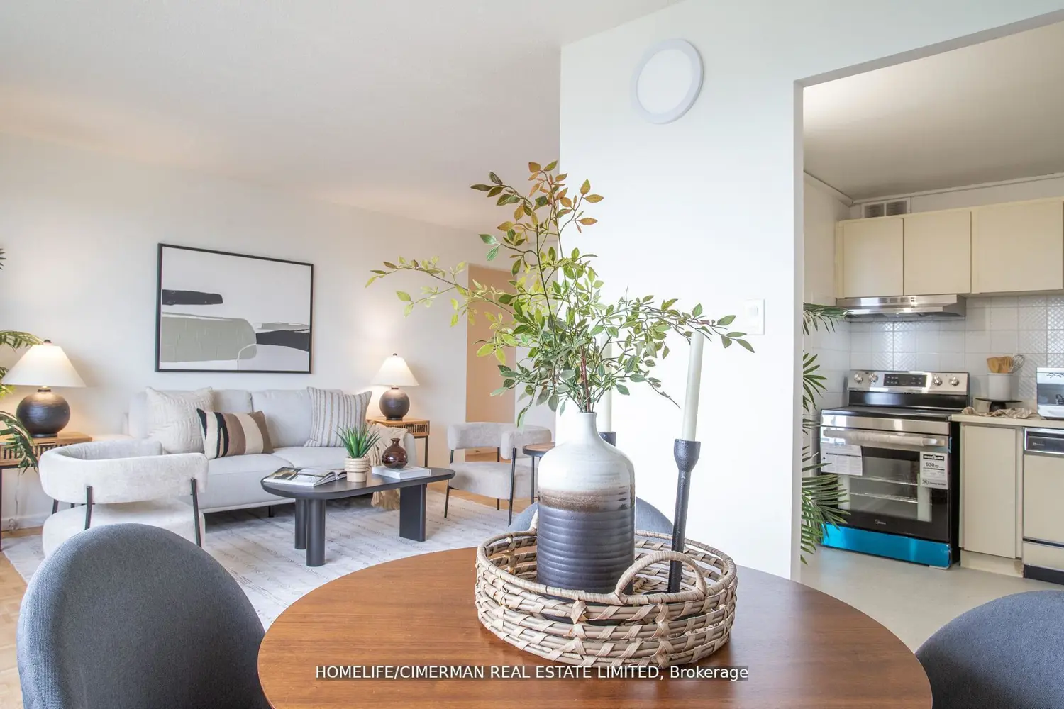 715 Don Mills Road 1702