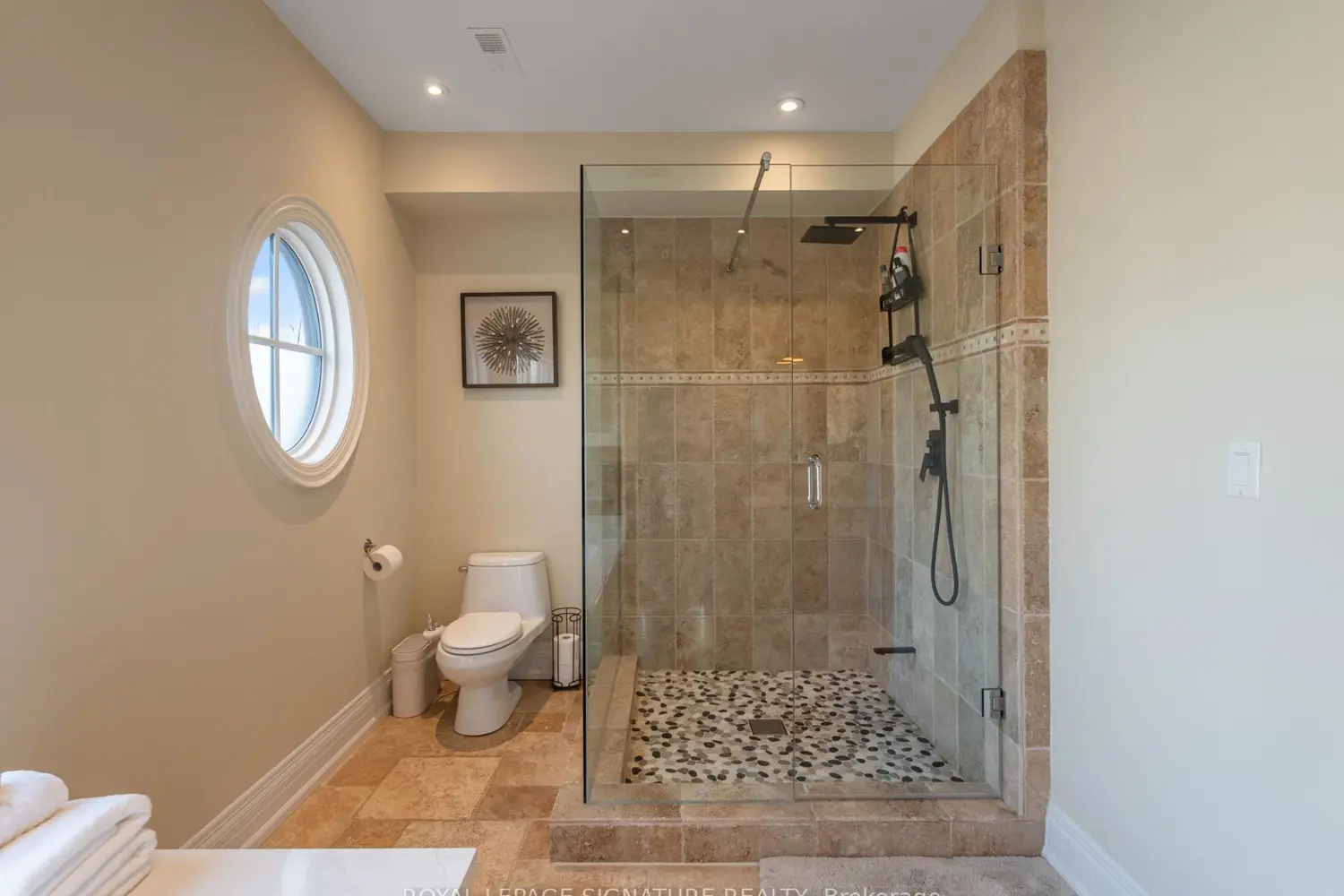 Additional image 13 of 3002 Bayview Avenue