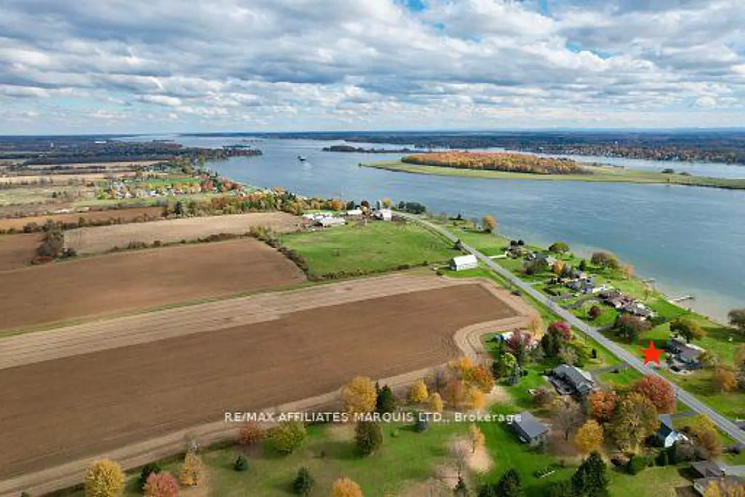 Additional image 4 of 11728 Lakeshore Drive