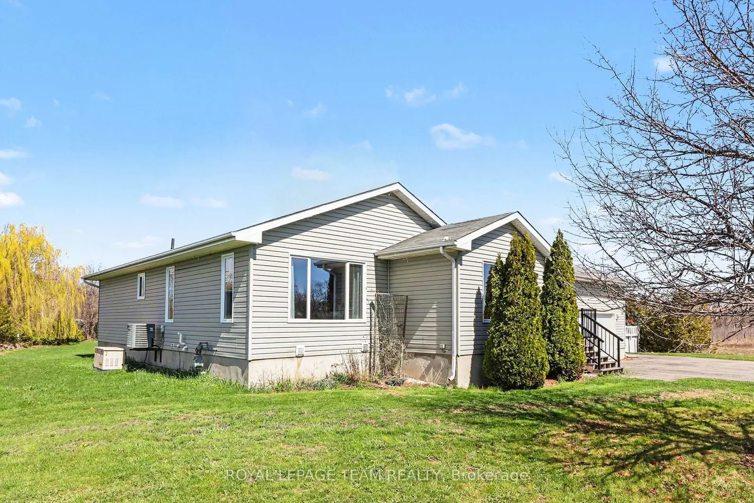 4038 Calbrent Way photo 2